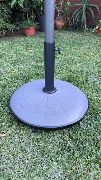 Guarda-Sol + Base c/ Rodinhas 290cm