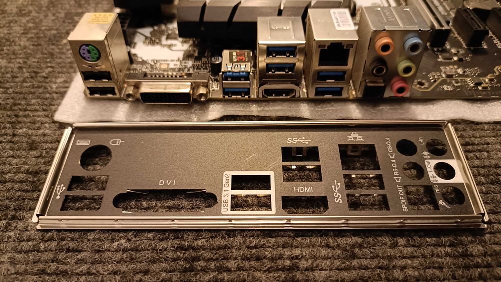 MSI Z170A Krait Gaming + INTEL Celeron + 8GB RAM