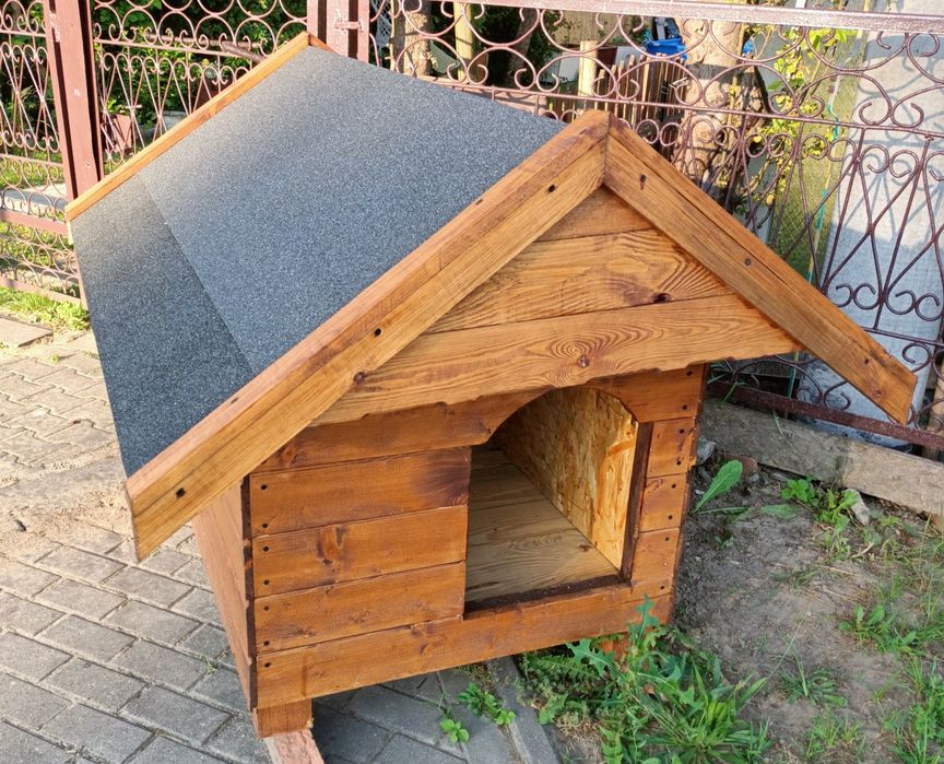 Buda dla psa ocieplana podnoszony dach