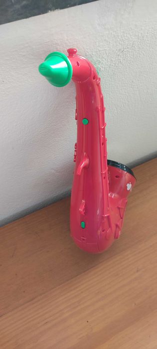 Interactive saxophone64185631345794122