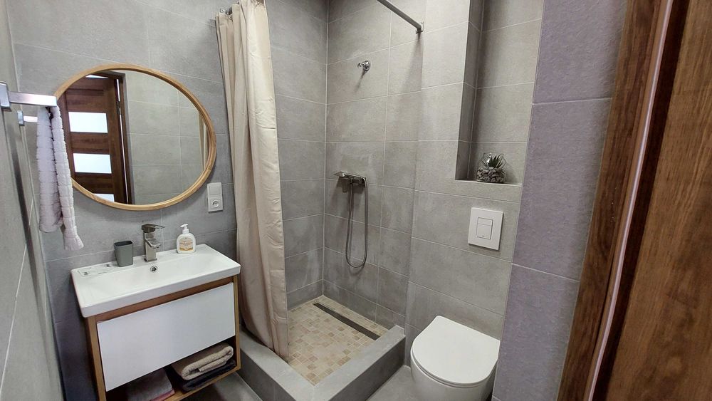 Нові апартаменти 2-к Центр Парковка Квартира подобово Family Estate