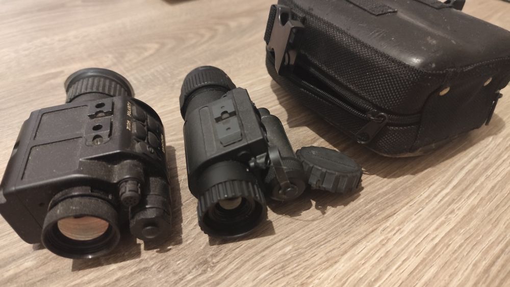 Два тепловизора, один рабочий второй под ремонт .