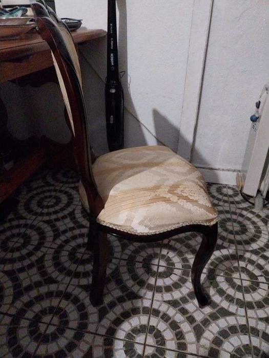 Cadeira almofadada
