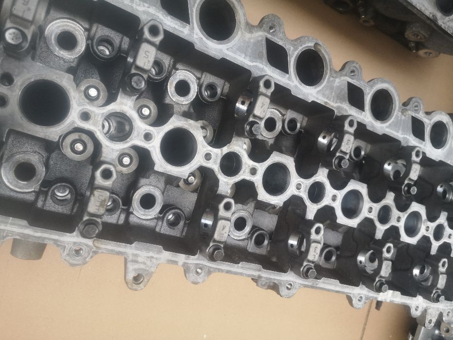 Głowica wałki silnika Volvo D3 D5 2.4d D5244t10 D5204t2 S60 XC60
