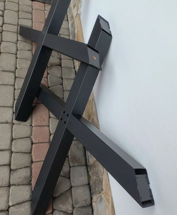 Nogi do stołu  X
