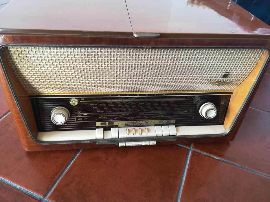 Rádio Grundig 5089