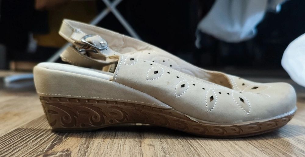 Buty damskie rozmiar 37