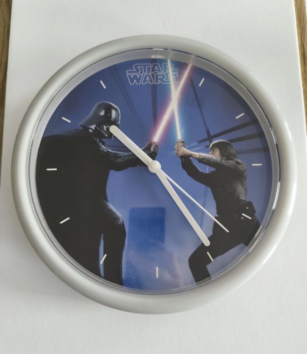 Relógio de Parede Star Wars (30cm)