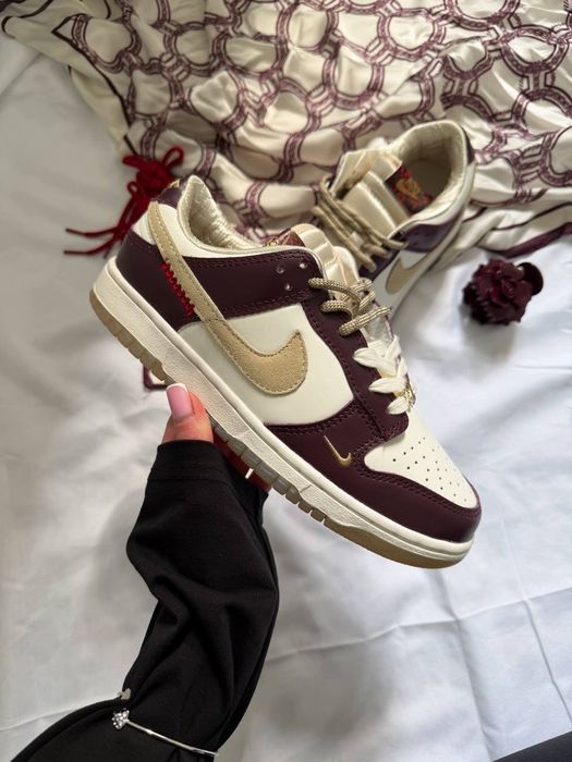 Nike Dunk Low LX White Maroon жіночі кросівки найк данк бордові