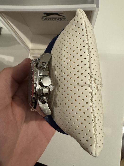 Relogio Slazenger na caixa
