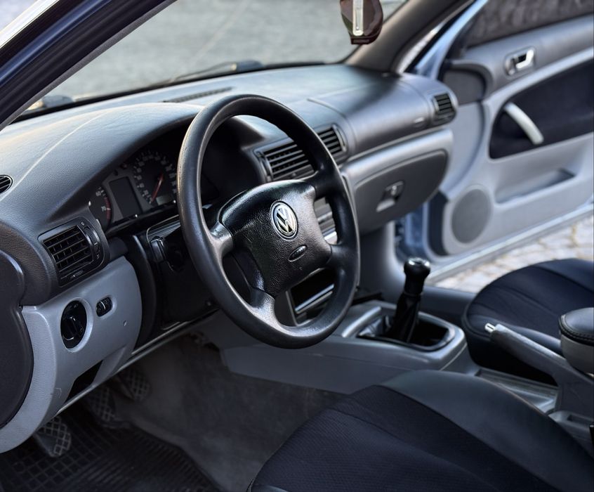 Volkswagen Passat B5 1.8 бензин