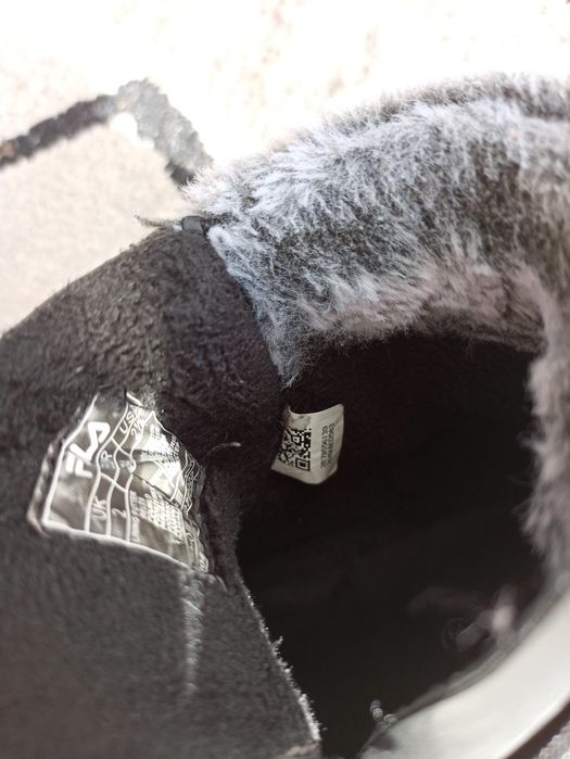 Buty zimowe dziewczynka 34  Fila