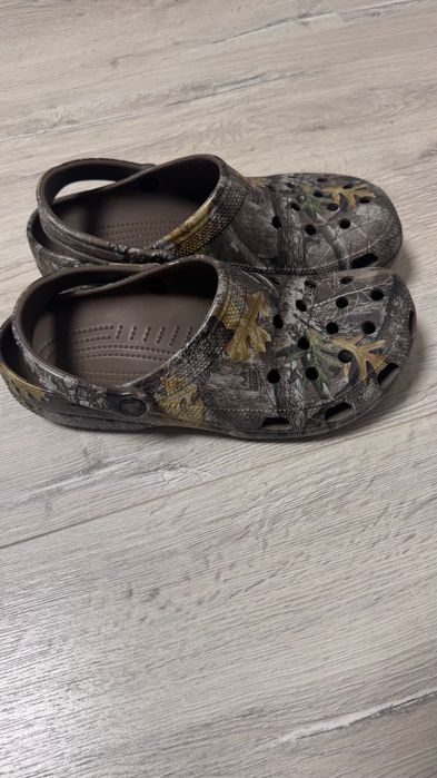 Crocs & Realtree