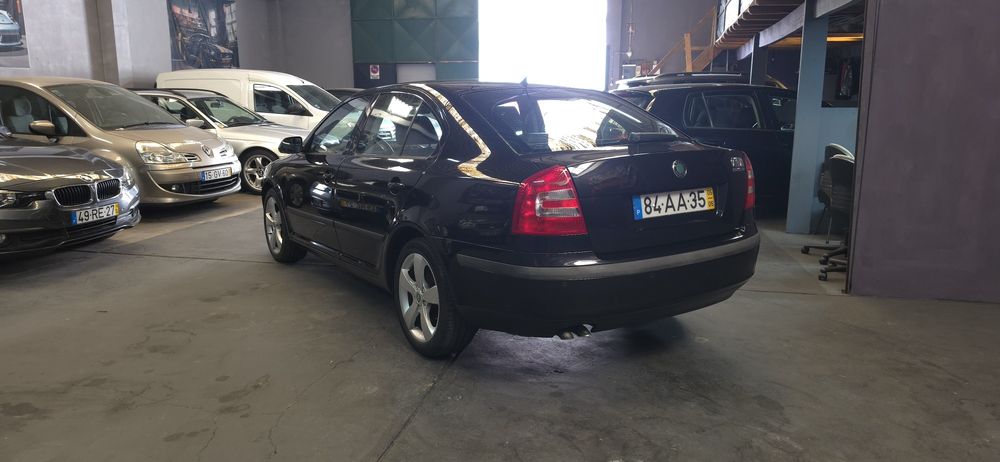 Skoda Octavia 2.0 TDI Highline Nacional