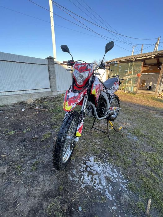 Loncin LX 250 мотоцикл