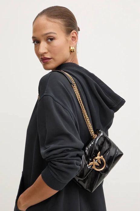 Сумка Pinko лакова