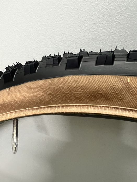 Zestaw opon rowerowych KENDA 29x2.40 (61-622) 2 sztuki