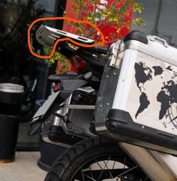 Suporte Honda para topcase - Referência 08L80-MKS-E00