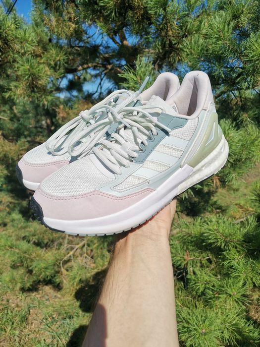 Кросівки Adidas Nebzed Super Boost Cloud