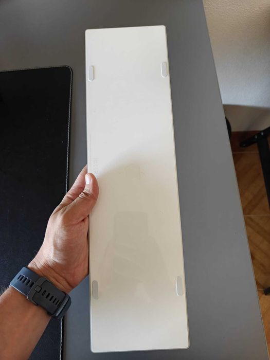 Magic Keyboard Apple – Layout EN (sem Touch ID)