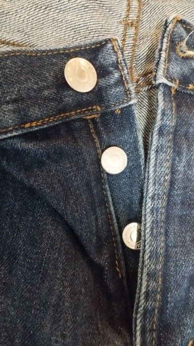 Calças Levis novas 40