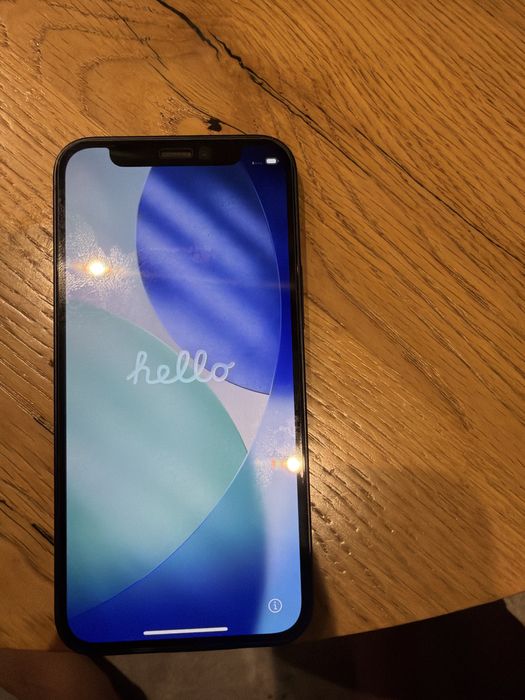 Telwfon Iphone 12 mini