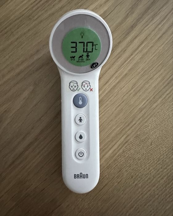Nowy termometr bezdotykowy Braun BNT 400
