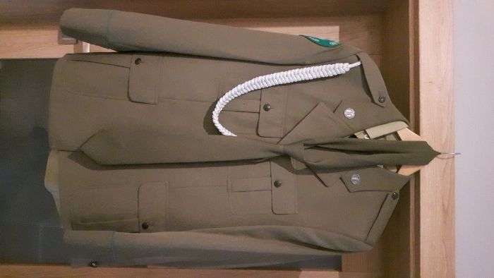 Mundur galowy Straży Granicznej z dodatkami