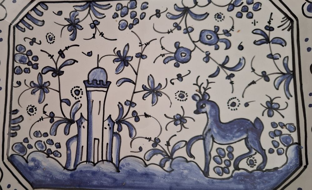 Travessa de faiança de Coimbra pintado à mão, cor azul, sec XVII