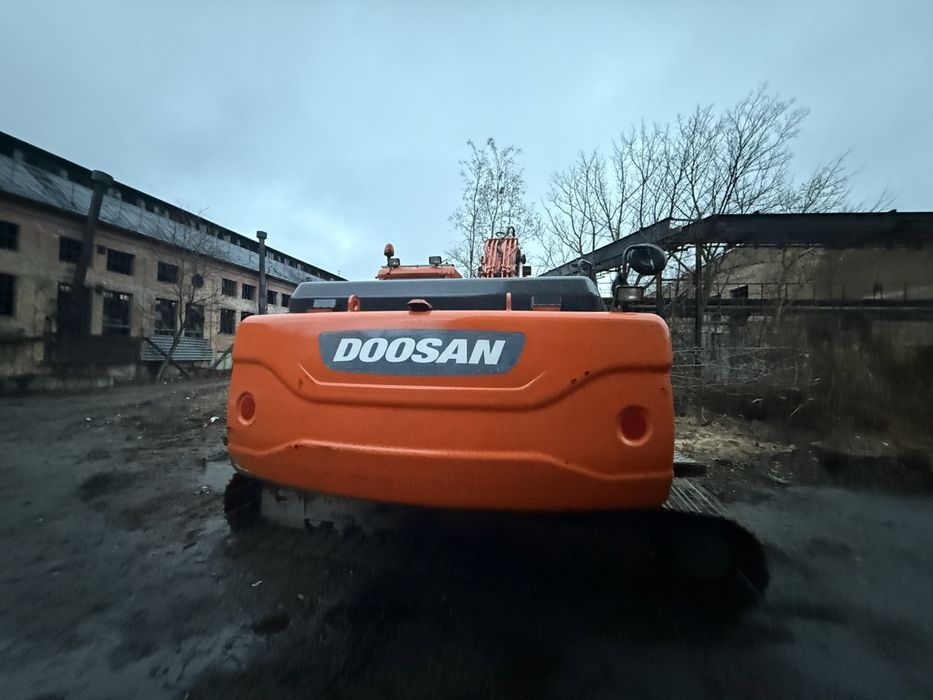 Гусеничний екскаватор Doosan DX255 ls