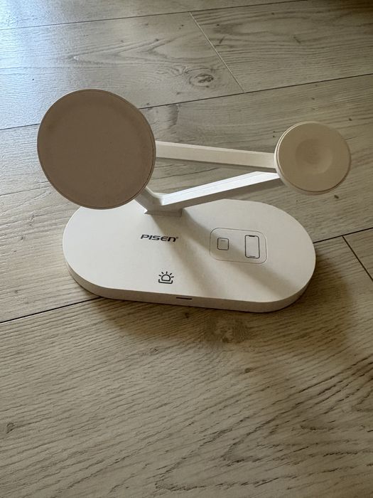 Ladowarka indukcyjna  iphone apple watch