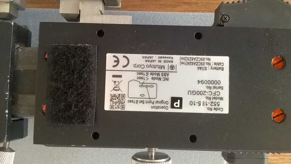 Paquímetro digital Mitutoyo 2 metros (80 polegadas)