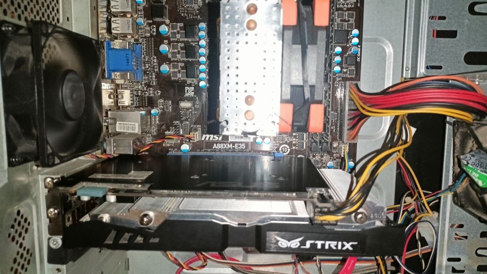 Настільний ПК. Середній геймінг. Робоча станція