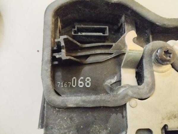 Fecho da Porta Frente Dto BMW 5 (E60) | 01 - 10 l 137176