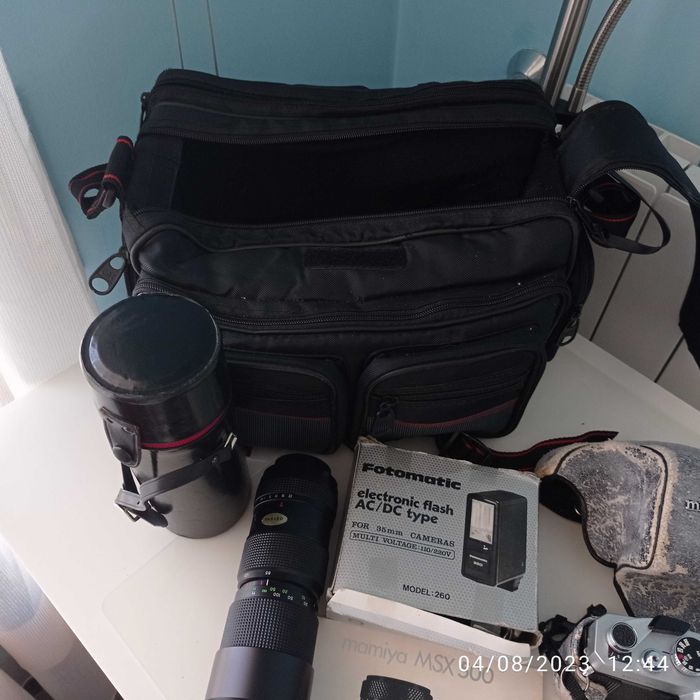 Máquina fotográfica "Mamiya"