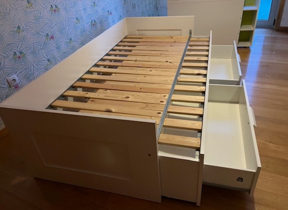 Cama individual com gavetões+cabeceira