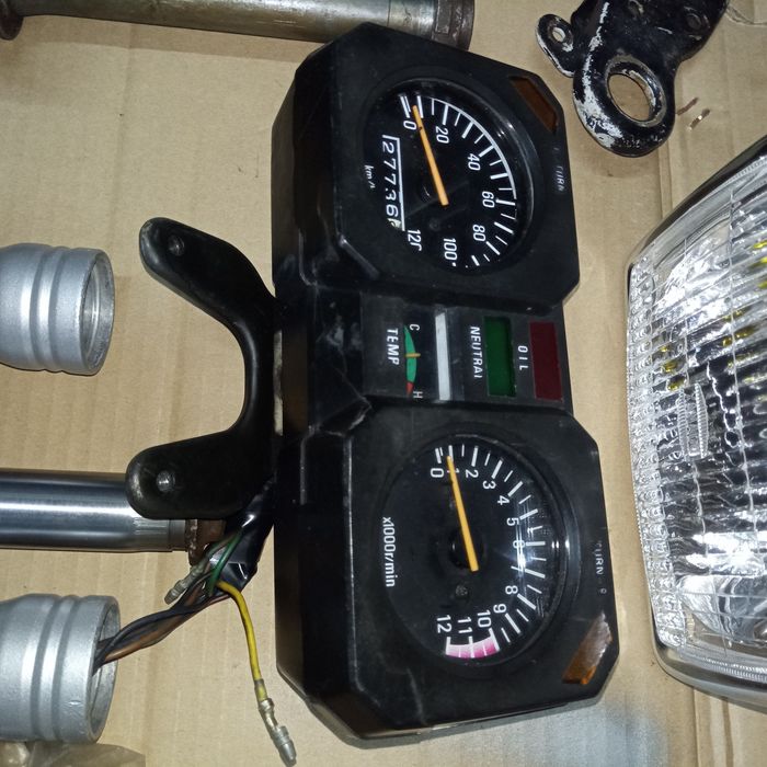 Yamaha RZ 50 material