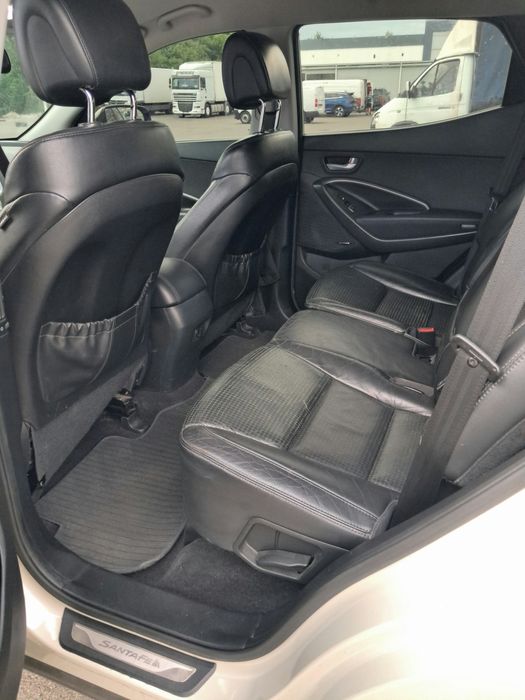 Продам Hyundai Santa Fe
