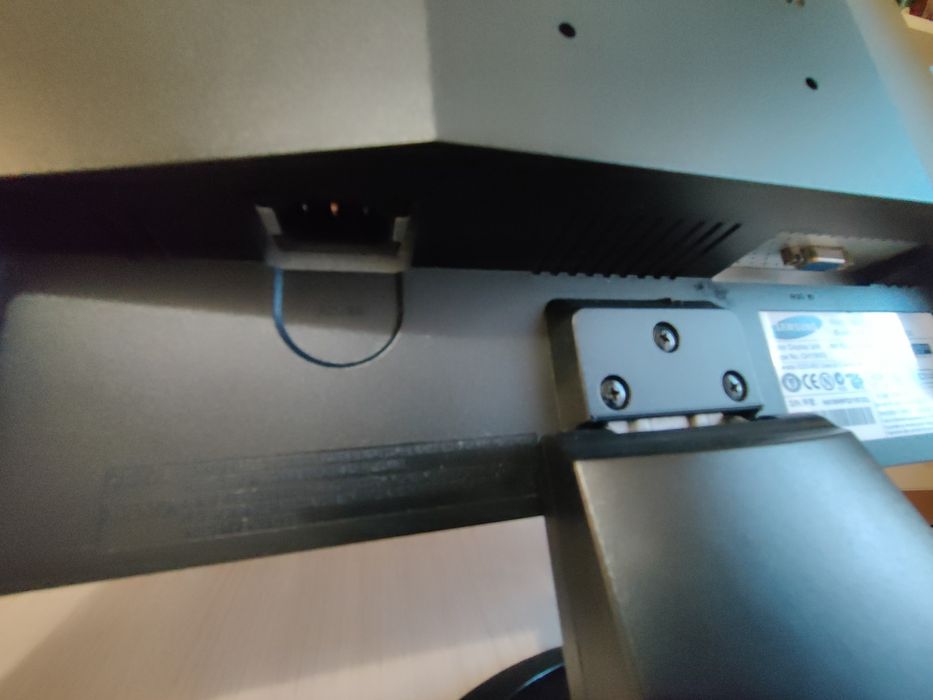 Монітор  SAMSUNG SyncMaster 920NW.