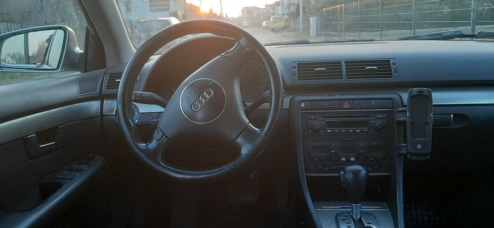 samochód Audi A4 B6