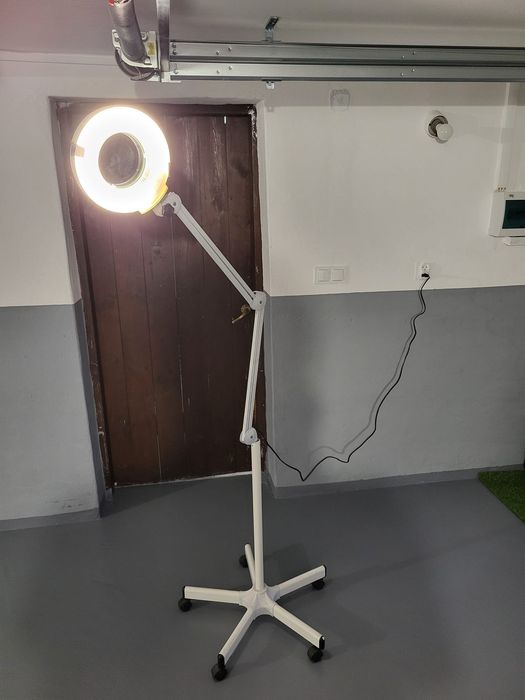 Lampa kosmetyczna