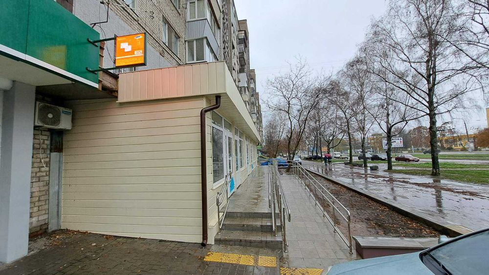 Здаються в оренду приміщення м. Запоріжжя, вул, Космічна 124.