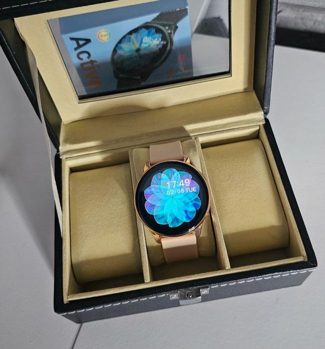 Smartwatch okrągły złoty