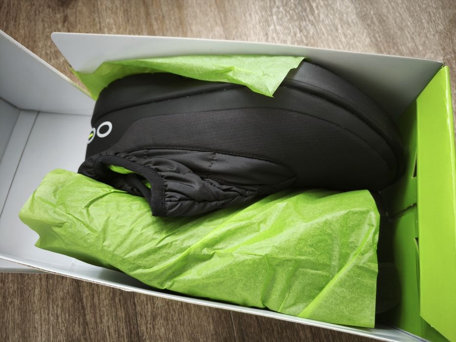 чоловічі черевики Oofos oomg 43,42 розмір