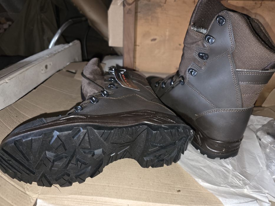 Берци демісізонні