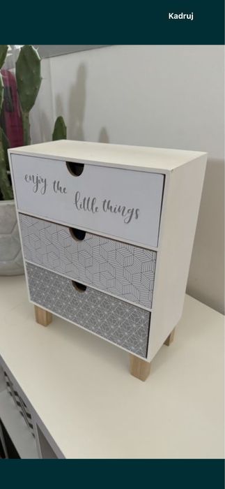 Organizer szkatulka na bizuterie