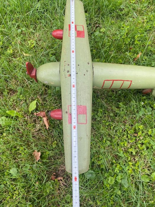 Stare zabawki antyki.