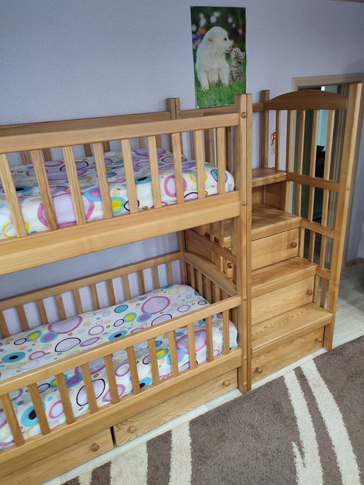 Двоповерхове  ліжко+дробина -комод з натурального дерева (Ясінь)+2м.