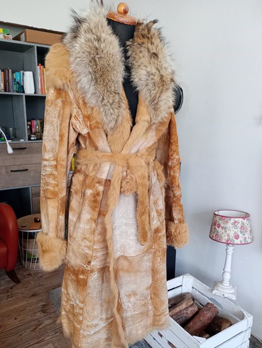 Futro naturalne z jenotem