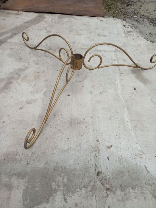 Подставка на ель